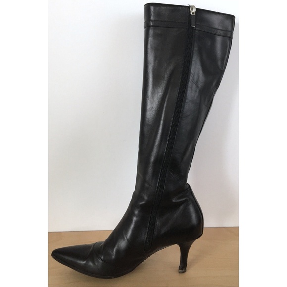 LOUIS VUITTON Black Leather Zip Knee High Boots - Picture 5 of 8